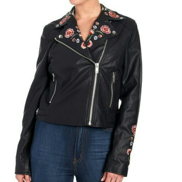WD.NY Jackets & Blazers - WD-NY Faux Leather Embroidered Moto Jacket - NWT •Lrg.